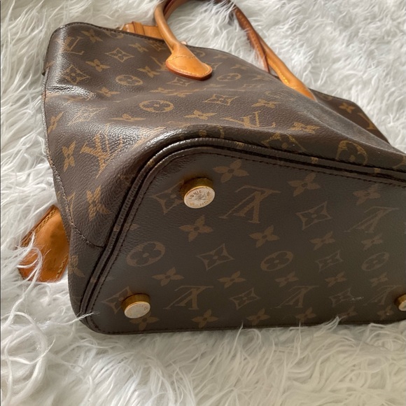 🌸 Louis Vuitton Monogram Lockit handbag 🌸 - Picture 4 of 14